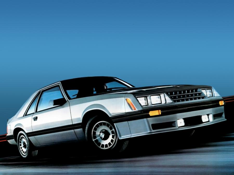  Ford Mustang GT 1982 года  (фото 2 из 2)